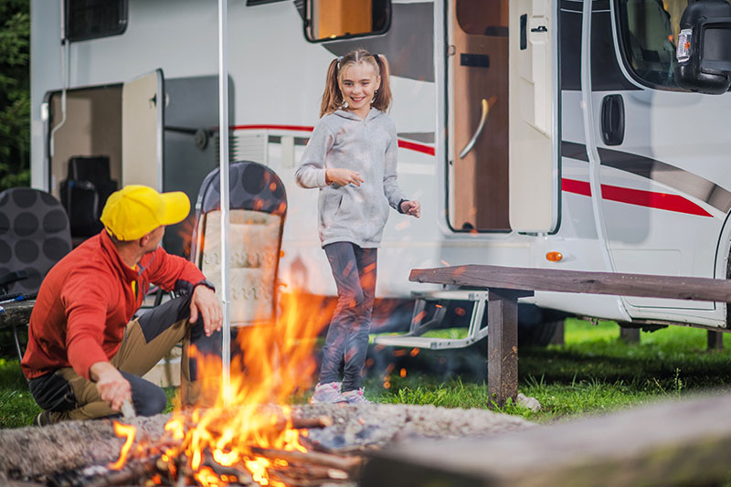 rv-park-campfire